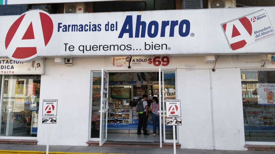 Arriba 54+ imagen del ahorro farmacia telefono Thptletrongtan.edu.vn